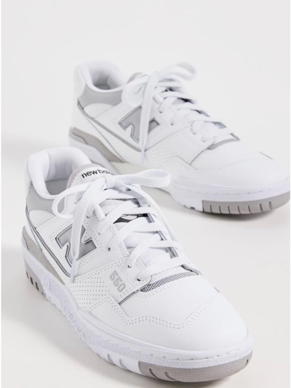 NIB Women’s New Balance 550 White with Light Gray Accents Sneaker